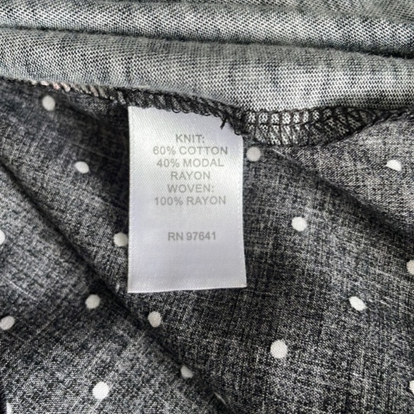 J. Jill Women's Layered-Back Mixed-Media Print Top, BLACK MULT -SIZE SMALL. Used - Picture 7 of 7